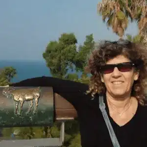 חוה לופן