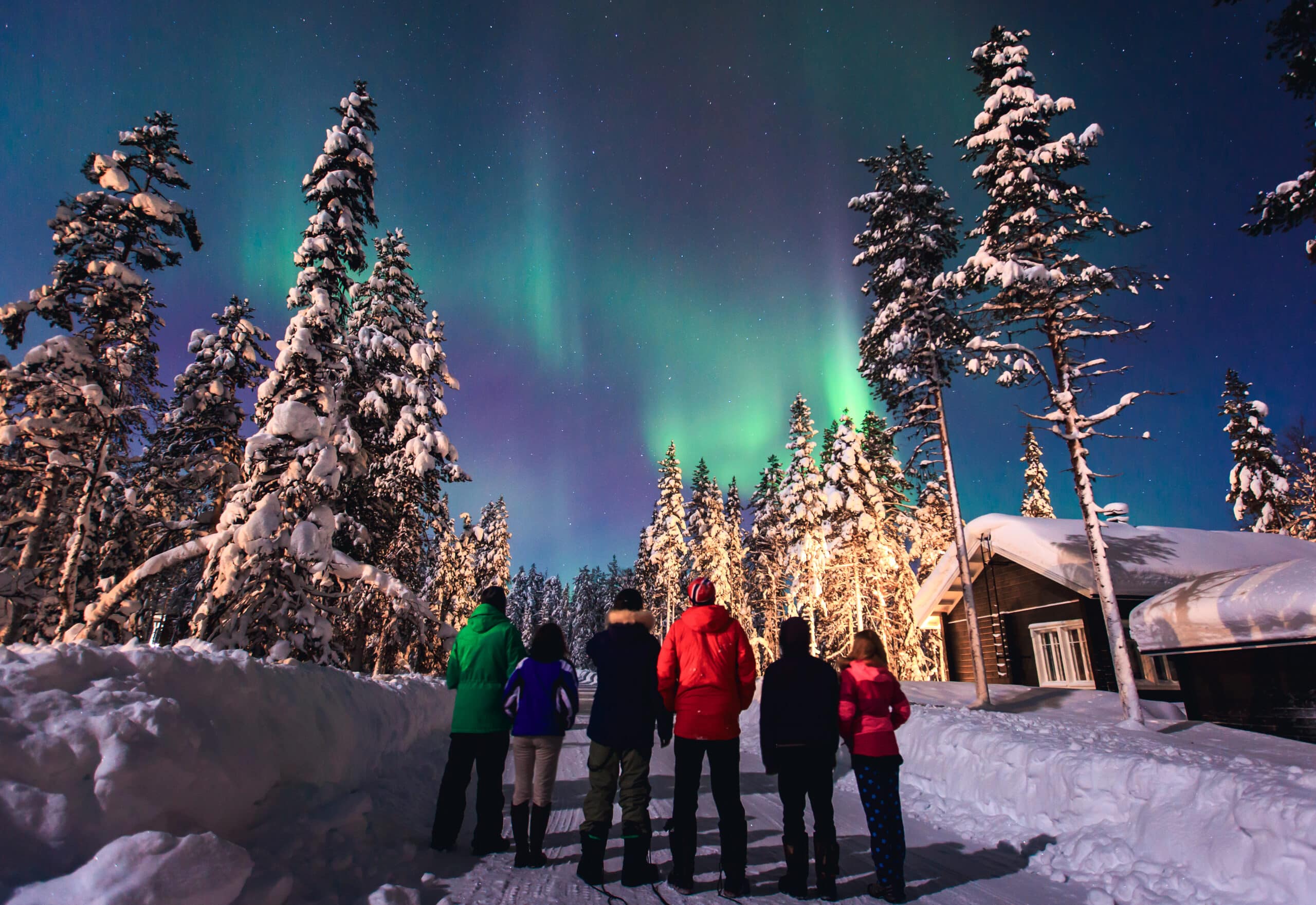 Beautiful,Picture,Of,Massive,Multicolored,Green,Vibrant,Aurora,Borealis,,Aurora